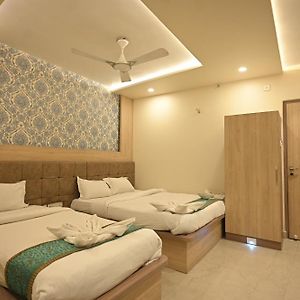 Hotel Saffron